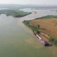 【中央環保督察】洞庭湖非法采砂整改進展如何？已有幾十家違規砂石場全面取締限期整改